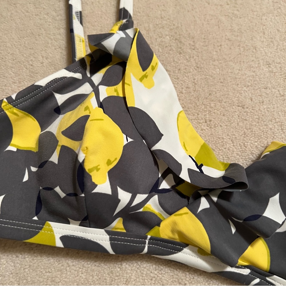 NWOT Boden Trapani bikini top and bottom lemon print - Picture 5 of 6